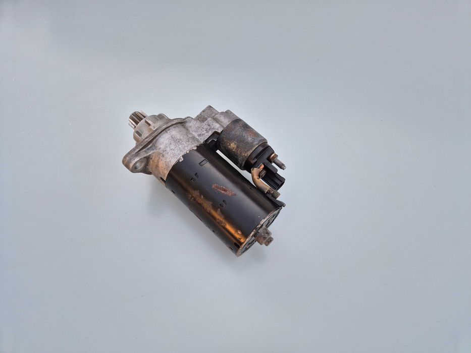 Rozrusznik BOSCH Automat VW Transporter T5 2.5 TDI