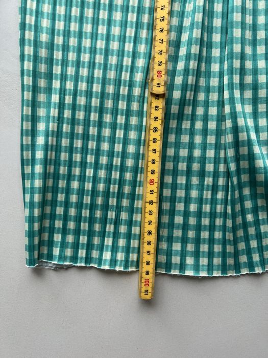 Elastyczne materiałowe spodnie w kratkę vintage