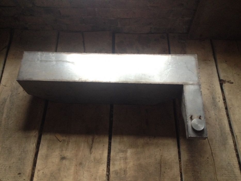 Дополнительный бак на ВАЗ 2101-2107на 60литров(нержавейка-Ленинград)