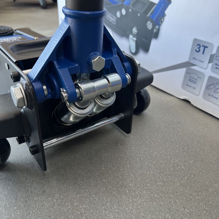 Scheppach Підкатний двопоршневий домкрат 3 Тони низька посадка