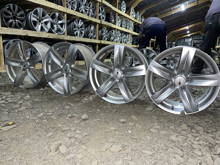 Німецькі диски BROCK 5/120 R17 8J ET35 стан як новий
