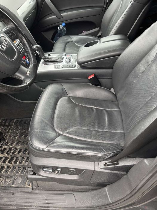 Audi Q7 S-line продається