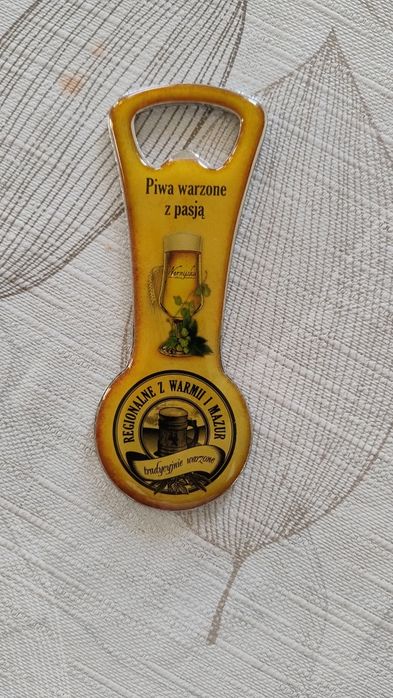 Otwieracz z logo browaru z Warmii i Mazur