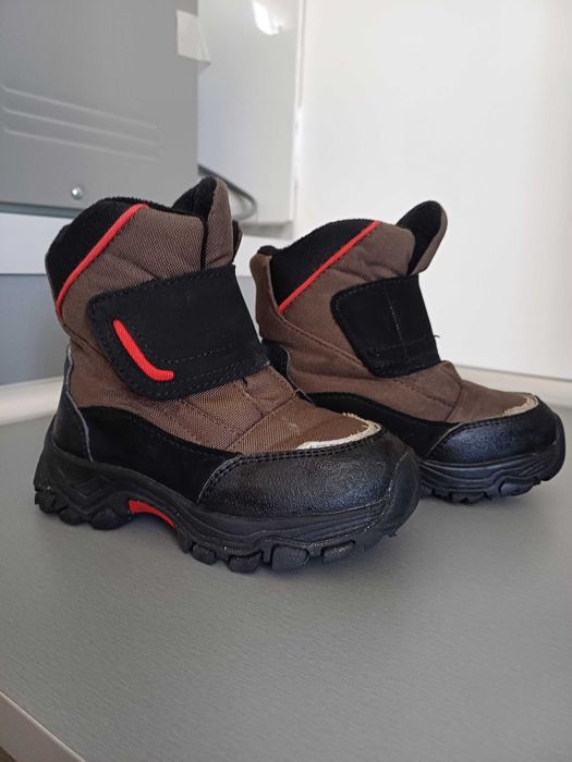 Зимове взуття , 25 розмір