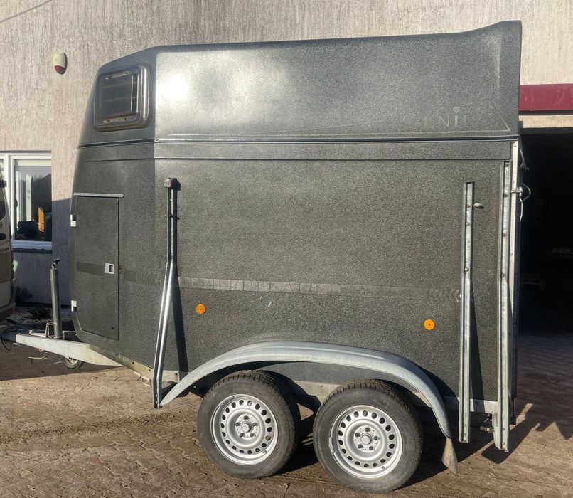 Przyczepa do koni Bockmann