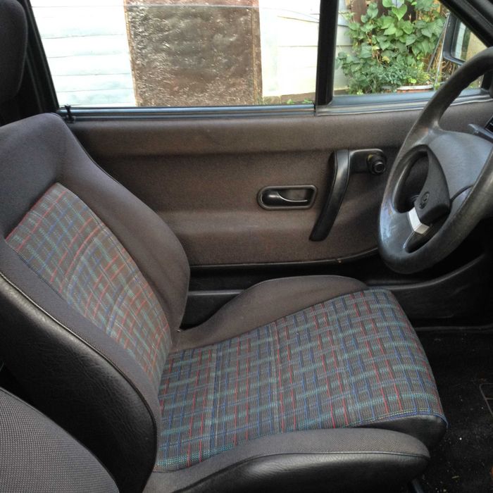 Vw  polo  86c    coupe