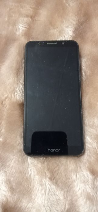 Продам Honor 7a в хорошому стані.