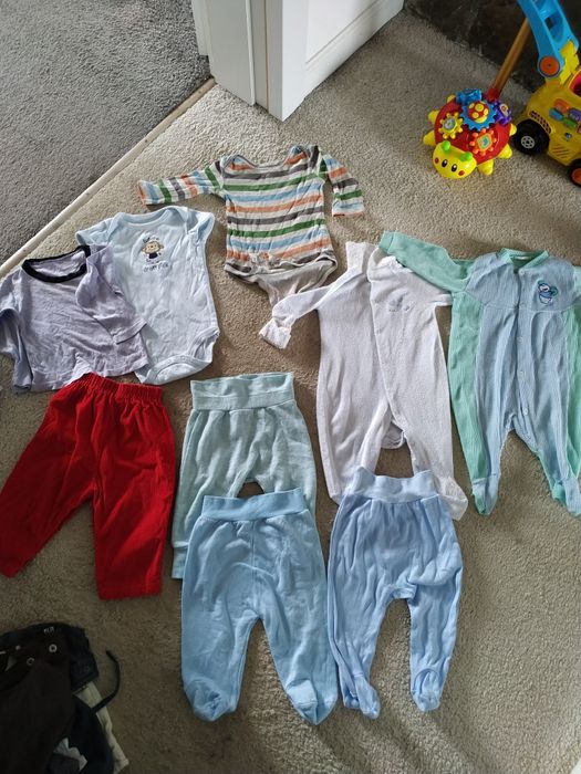 Чоловічки, бодики 68. 3-6 міс.