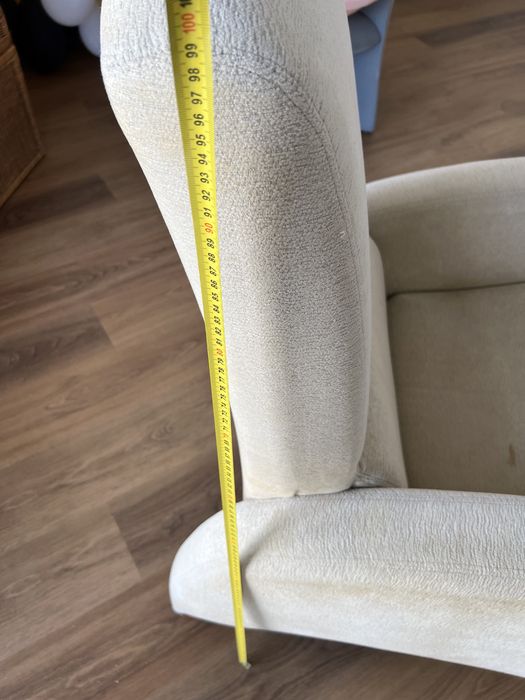 Sofá de 1 lugar beje