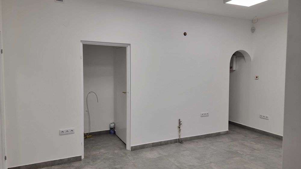 Do wynajęcia lokal handlowo-usługowy