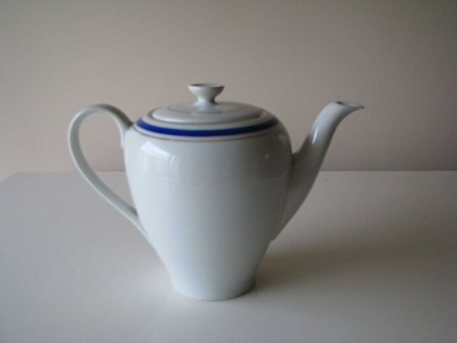 Dzbanek porcelanowy, imbryk Wawel Ruszczyński model Julita lata 60-te