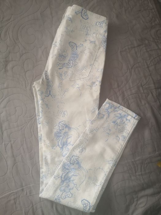 Spodnie damskie Cubus28