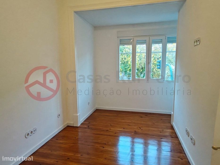 Apartamento T3 totalmente remodelado na Penha de França em Lisboa