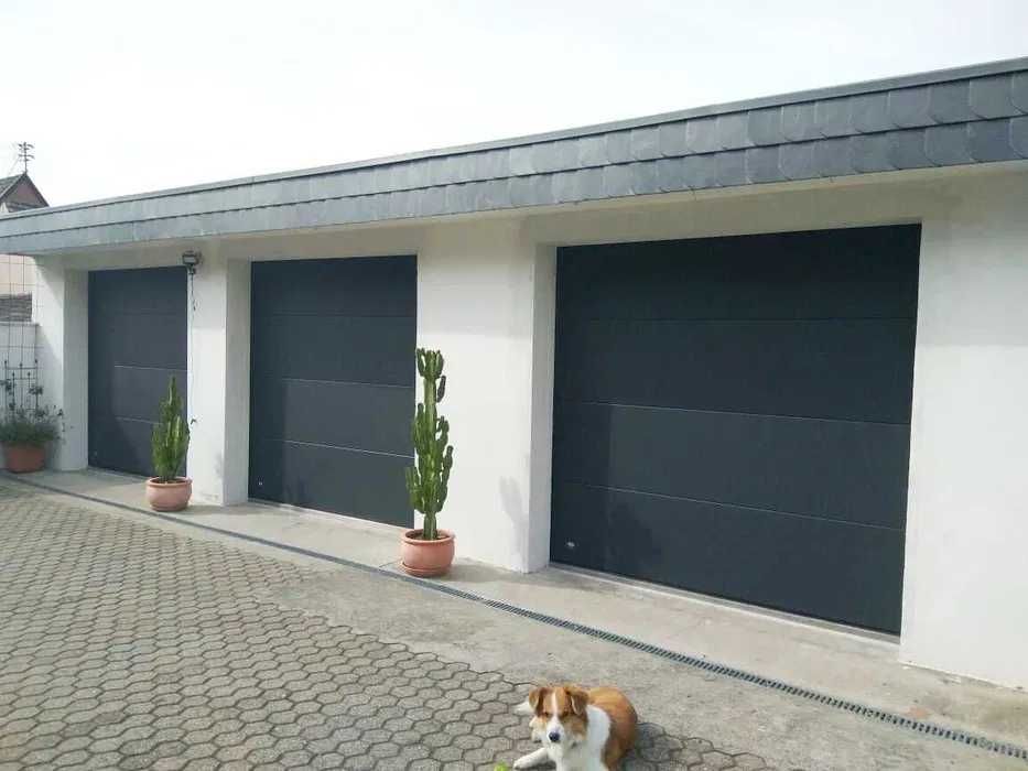 Drzwi zewnętrzne garażowe Brama segmentowa przemysłowa do hali