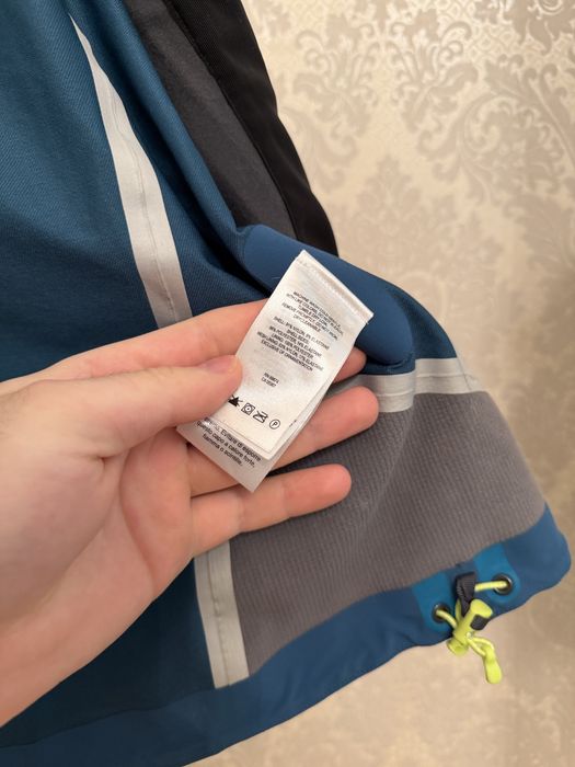 Mountain Hardwear куртка чоловіча