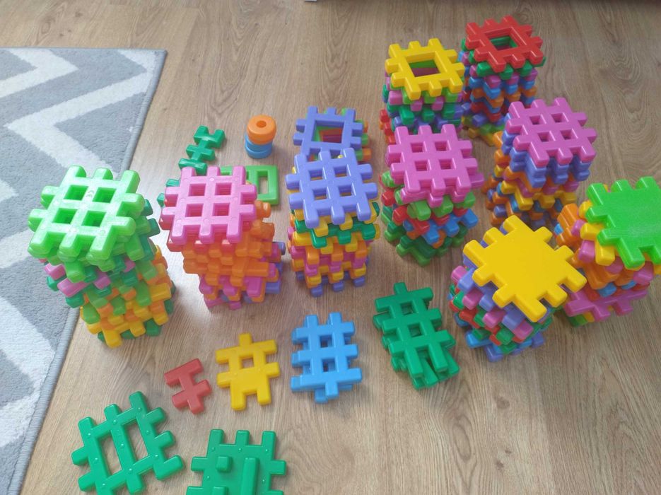 Klocki konstrukcyjne 113 sztuk