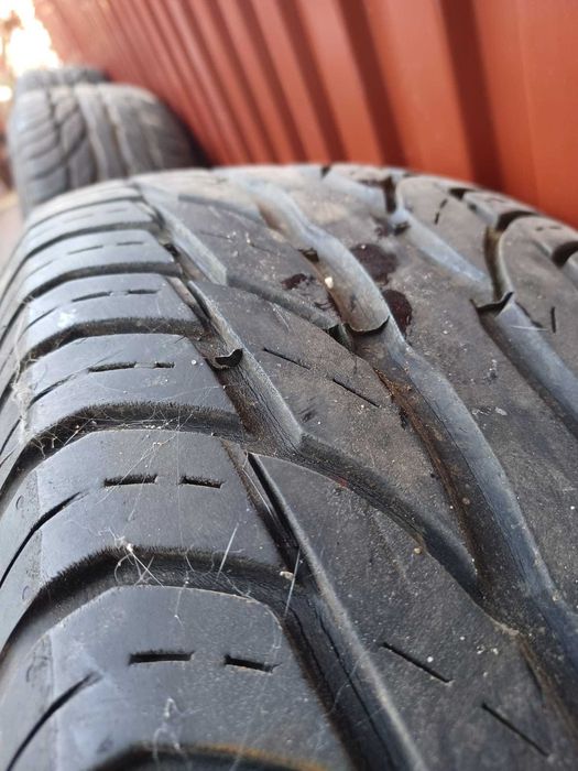 Opony RainExpert Uniroyal 225/65 R17