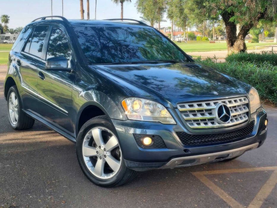 Mercedes-Benz M-Class ML 350 4MATIC      2011