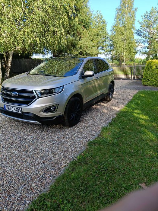 Ford Edge Titanium