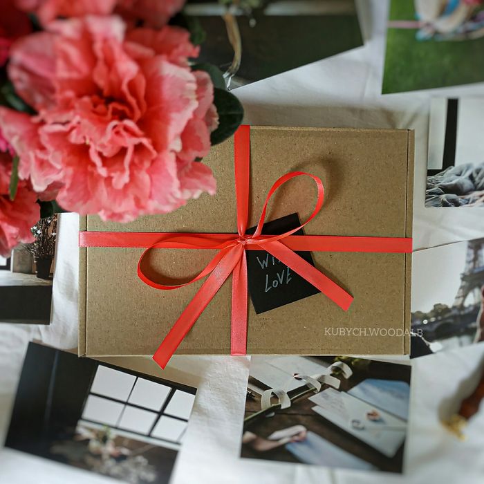 ВИГІДНО! Фотоальбом з дерева - подарунок на весілля, розпис, річницю