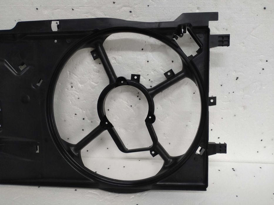 obudowa wentylatora chłodnicy opel corsa e model 1345.0418 nowa