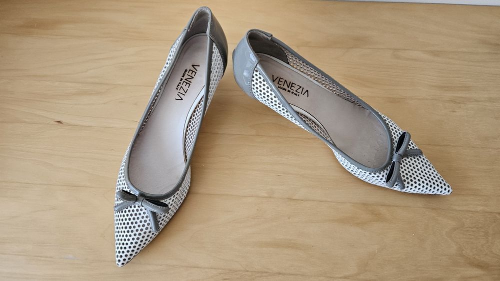 Damskie buty czółenka