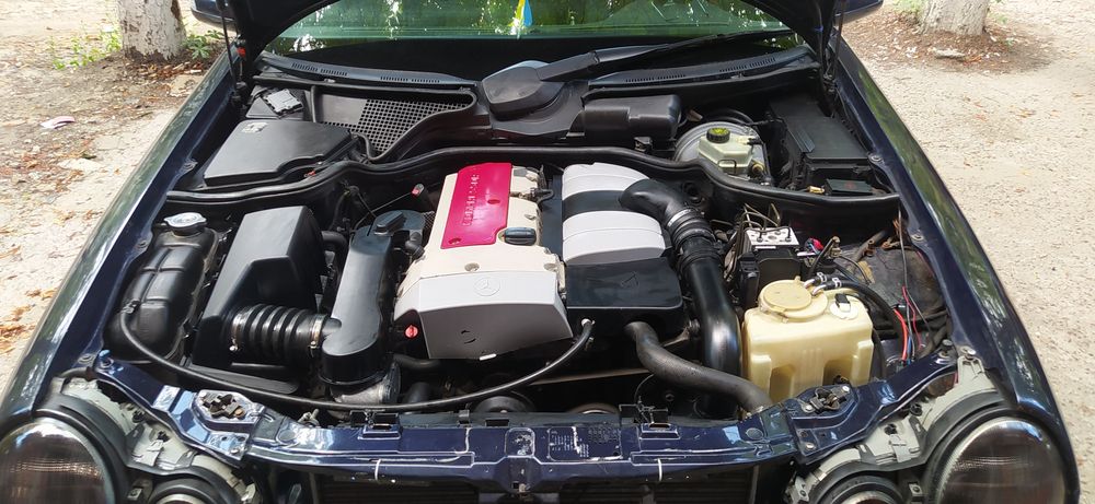 Продам Мерседес W210