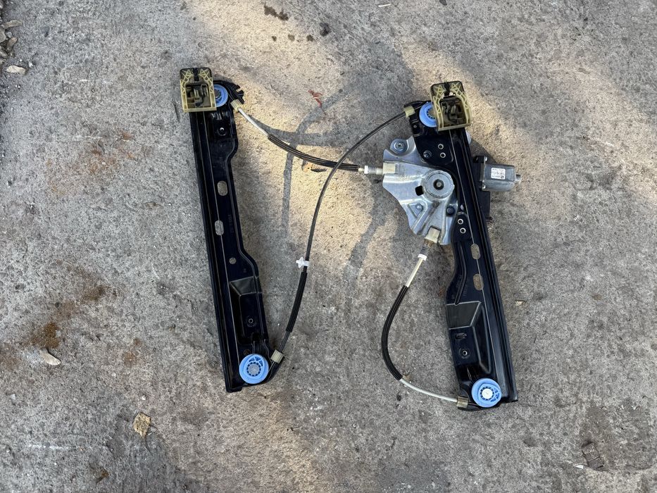 Mechanizm podniszenia szyby prawy przód opel astra j 2010