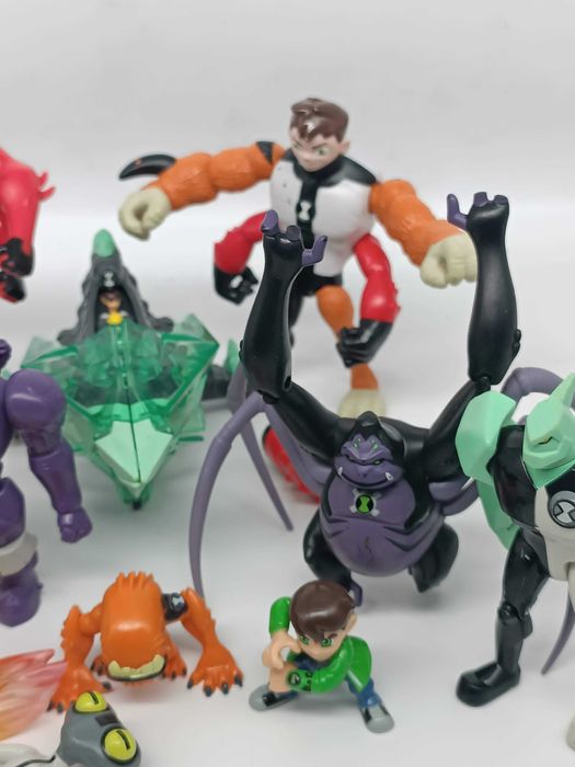 Zestaw 13 figurek Ben 10 oryginalne Bandai DARMOWA DOSTAWA