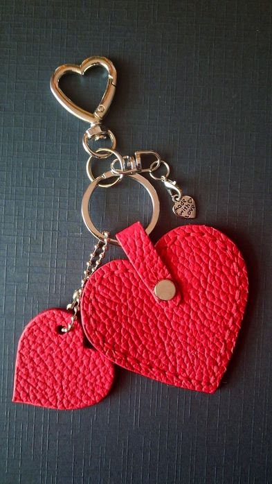 Prezent na Walentynki /serduszko / brelok do kluczy/zawieszka do toreb