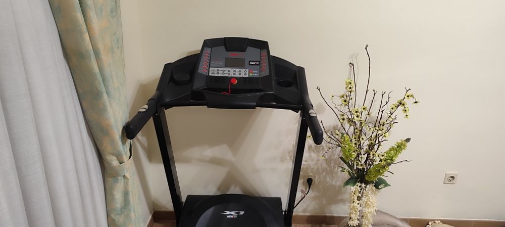 Passadeira de corrida NEWFIT X1