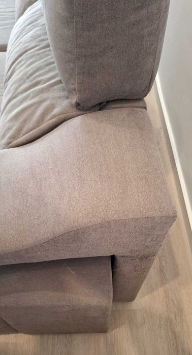 Sofá chaise longue conforama oferta 2 almofadas e 2 pufs