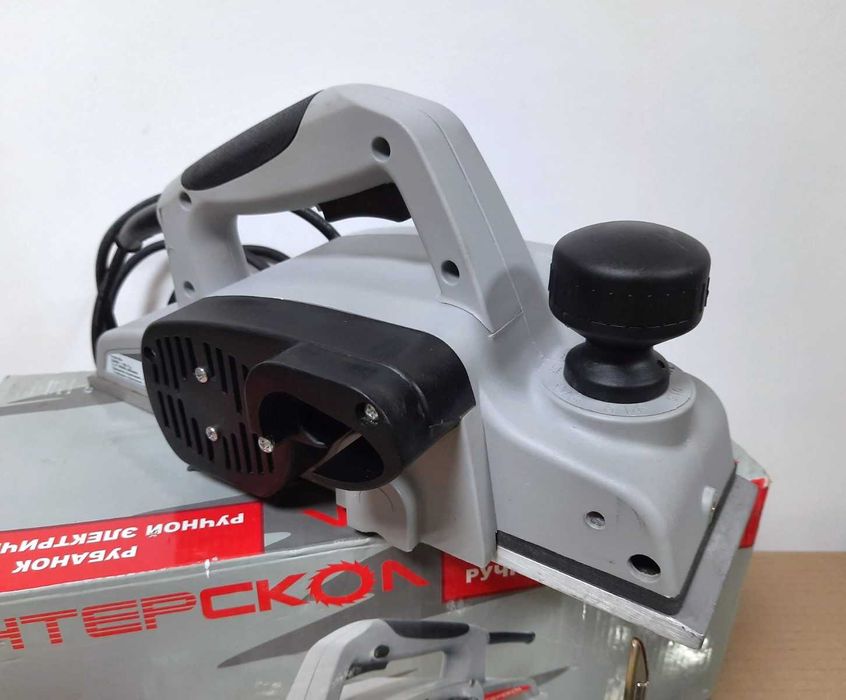 Электрорубанок Интерскол Р-110-01 (1.1 кВт, 110 мм)