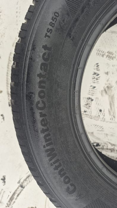 Opony 2 sztuki  Continental Contiwintercontact TS850 195/65R15T 2014r