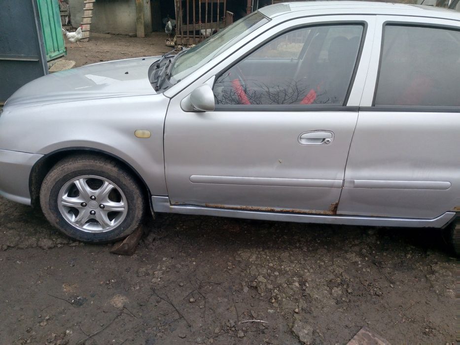 Автомобіль Geely