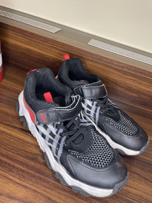 Buty sportowe dla chłopca