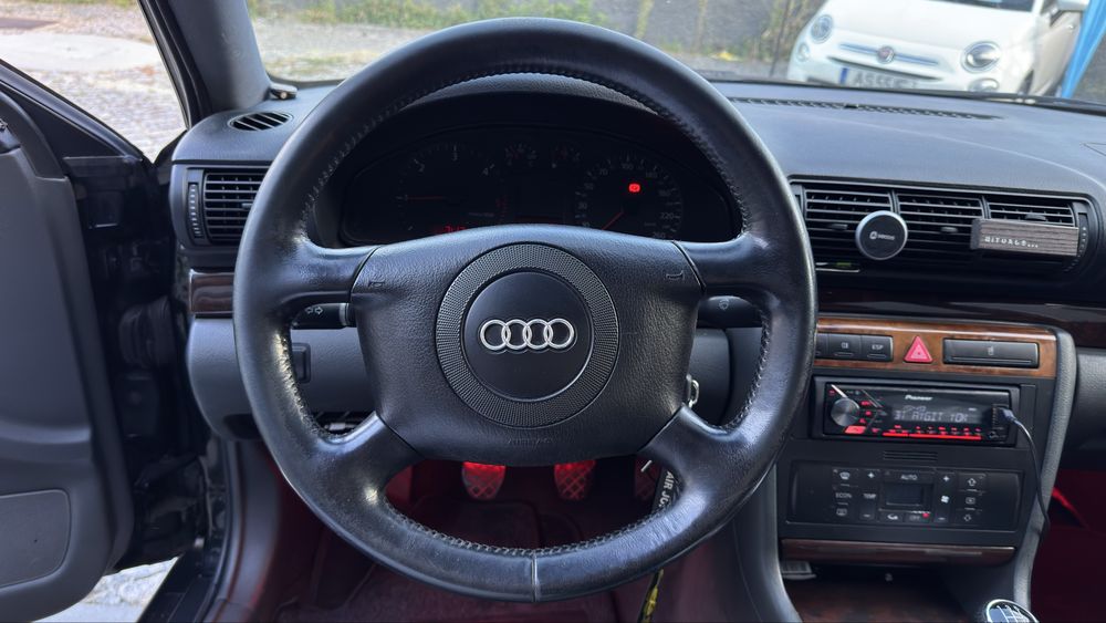 Audi a4 vendo ou troco