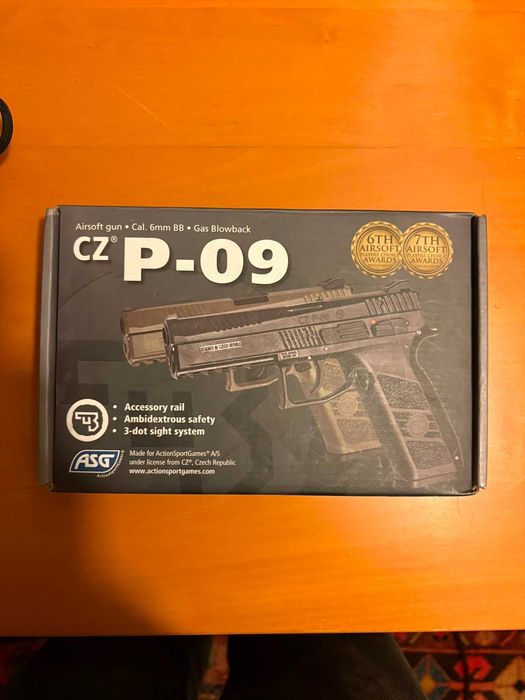 Pistola airsoft Cz-P09