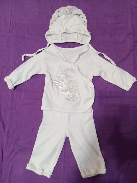 Гарний костюмчик для немовлят(дівчинки).