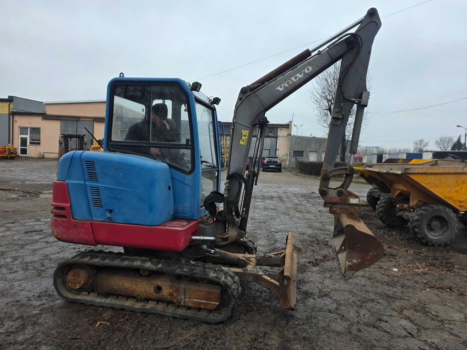 volvo ec25 minikoparka mini koparka jcb takeuchi kubota wacker neuson