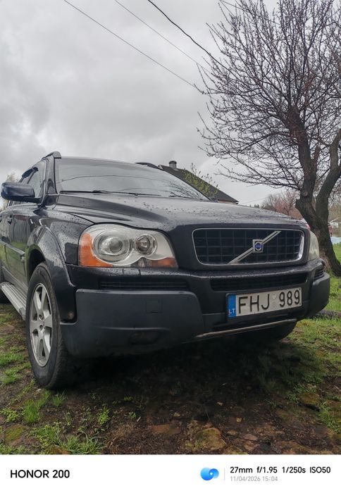 Автомобіль Вольво хс90