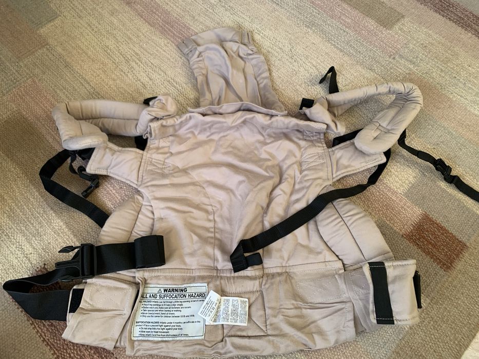 Porta bebes Isara The One cor castanho claro