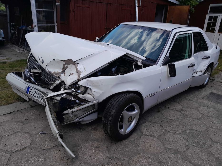 Tarcze hamulcowe Mercedes W124 E200