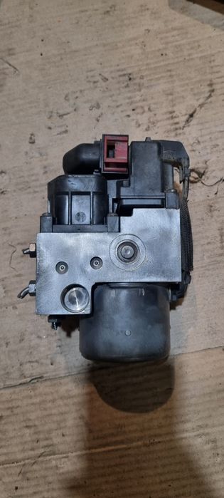 Блок ABS Peugeot Partner Citroen Berlingo 9635756480 насос партнер абс