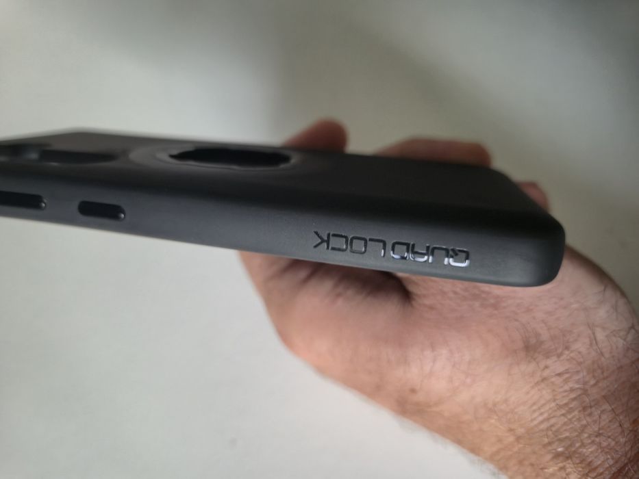 QuadLock Case for S21 FE64354151057411124