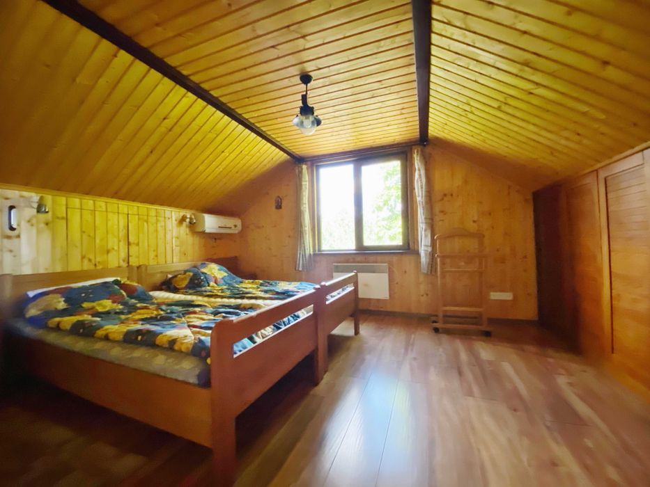 База відпочинку на р. Дніпро в районі с. Розумівка.