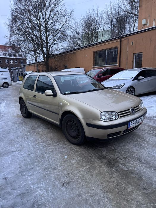 Golf 1.4 benzyna klima