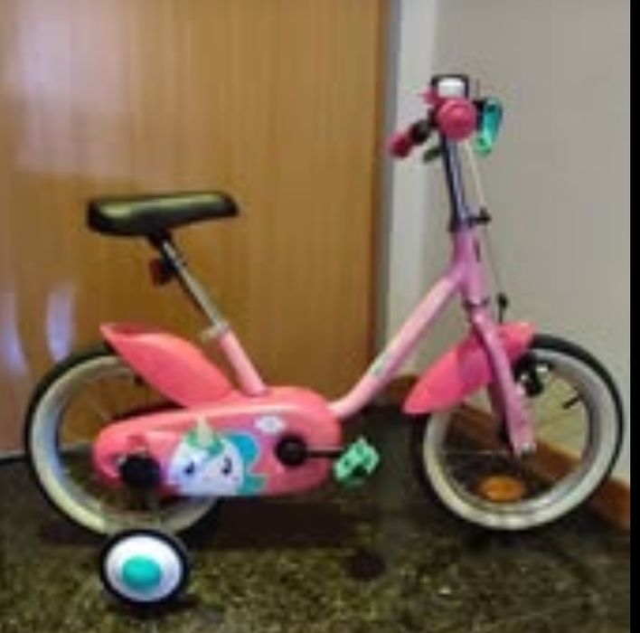 Bicicleta de criança praticante nova