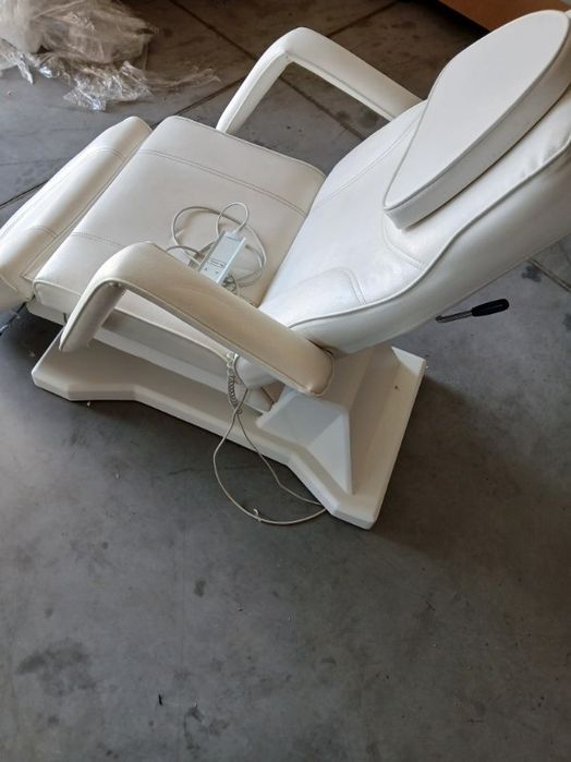 Fotel kosmetyczny