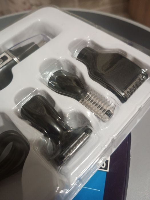 Багатофункціональний акумуляторний тример 4 в 1, для носа, бороди, вух